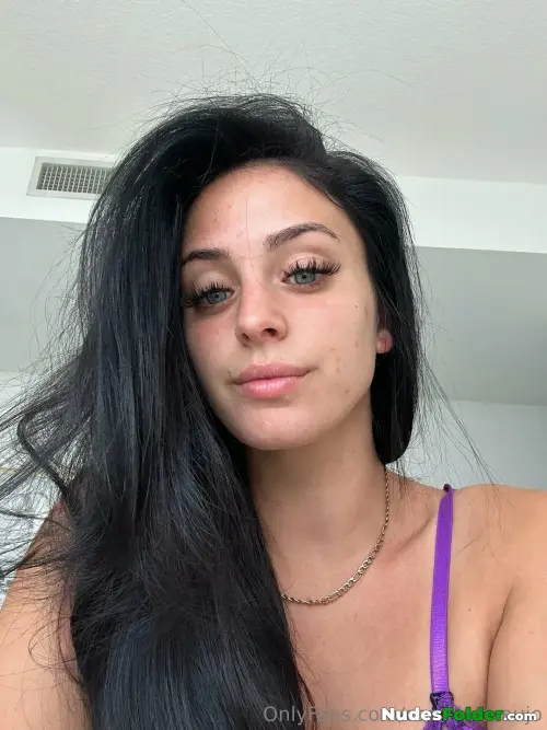 OF-GIRL-Camilla-Araujo-leaked-onlyfans-unbelievable-hoe.webp