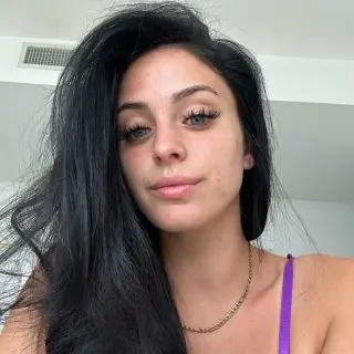 OF-GIRL-Camilla-Araujo-leaked-onlyfans-unbelievable-hoe